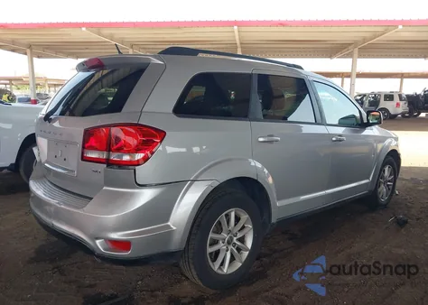 2013 Dodge Journey Sxt z USA, uszkodzony, nr VIN 3C4PDDBG0DT724641